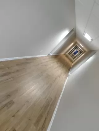 Photo #5: 21122860 Listing 