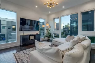 Photo #6: 21122917 Listing 