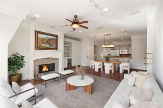 Photo #6: 21122923 Listing 