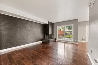 Photo #4: 21122940 Listing 