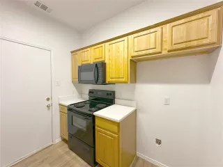 Photo #6: 21123221 Listing 