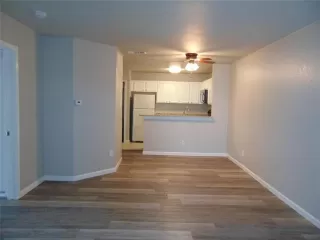 Photo #5: 21123424 Listing 