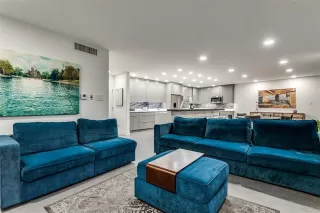 More Details about MLS # 21123746 : 6211 W NORTHWEST HIGHWAY #601