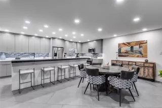 Photo #3: 21123746 Listing 