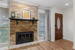 Photo #2: 21124145 Listing 