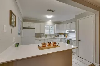 Photo #6: 21124289 Listing 