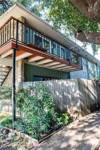 More Details about MLS # 21124300 : 6620 EASTRIDGE DRIVE #219