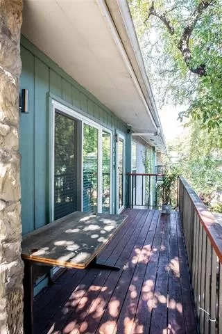 Photo #3: 21124300 Listing 