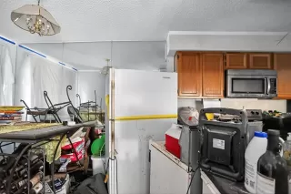 Photo #3: 21124430 Listing