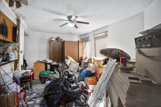 Photo #5: 21124430 Listing