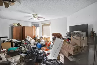 Photo #6: 21124430 Listing