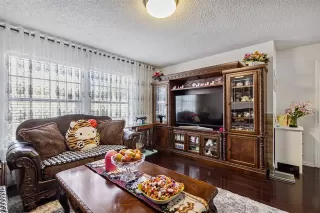 Photo #6: 21124666 Listing