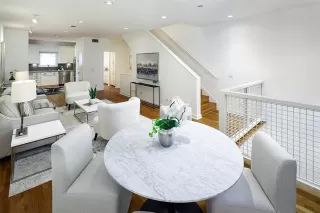 Photo #4: 21125205 Listing 