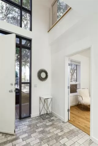 Photo #6: 21125205 Listing 