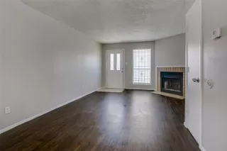 Photo #4: 21125611 Listing 