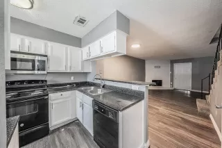 Photo #6: 21125874 Listing 