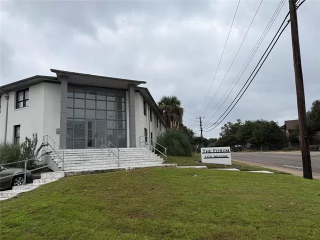 MLS: 21126253 Condo For Sale