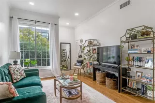 Photo #3: 21126294 Listing 