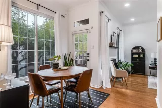 Photo #5: 21126294 Listing 