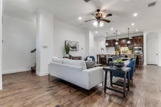 Photo #6: 21126932 Listing 