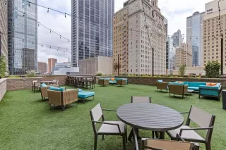 Photo #2: 21127561 Listing