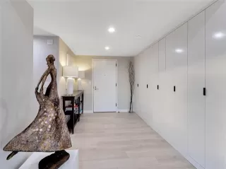 Photo #3: 21127576 Listing