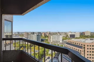 Photo #5: 21128110 Listing