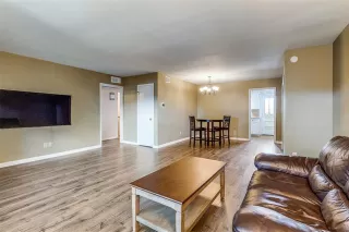 Photo #5: 21128363 Listing