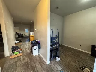 Photo #2: 21128675 Listing