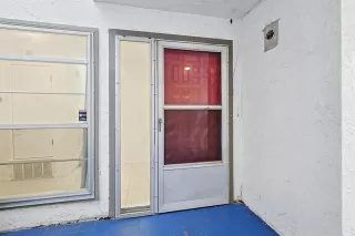 Photo #4: 21129272 Listing