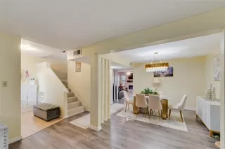 Photo #4: 21129495 Listing