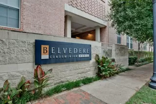 Photo #2: 21129524 Listing