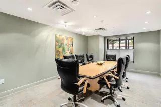 Photo #6: 21129562 Listing