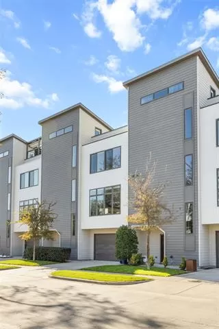 Photo #2: 21129746 Listing