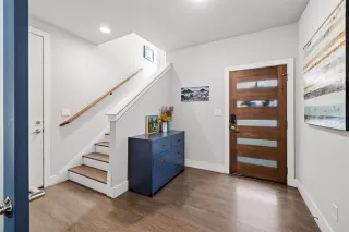 Photo #4: 21129746 Listing