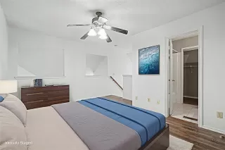 Photo #4: 21130823 Listing