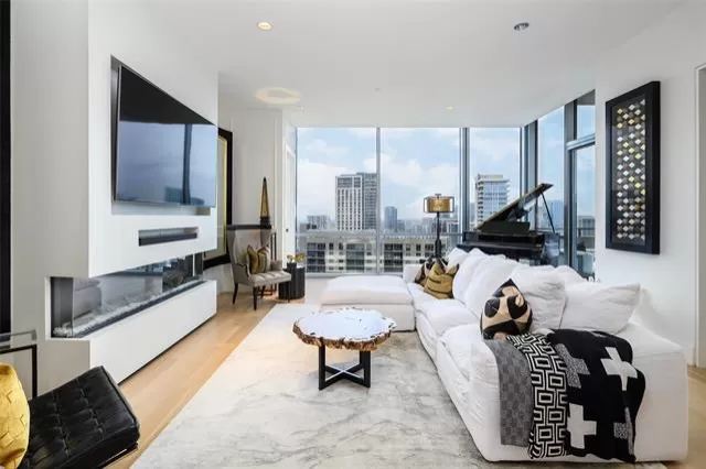 MLS: 21131691 Condo For Sale