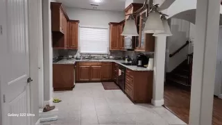 Photo #4: 21131733 Listing