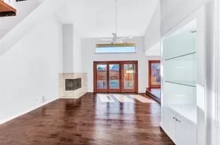 Photo #4: 21131840 Listing 