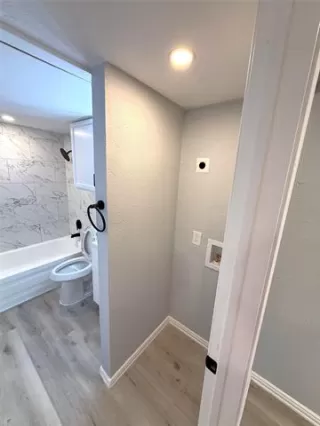 Photo #3: 21132081 Listing