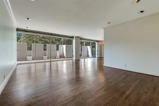 Photo #2: 21132260 Listing