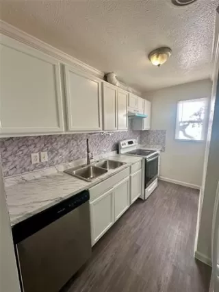 Photo #4: 21132535 Listing 