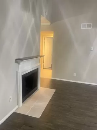 Photo #6: 21132676 Listing 