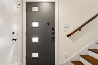 Photo #4: 21132679 Listing