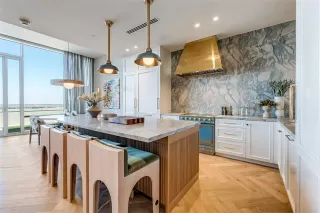 More Details about MLS # 21132980 : 2408 VICTORY PARK LANE #1442