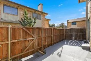 Photo #2: 21133140 Listing