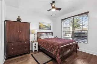 Photo #4: 21133353 Listing 