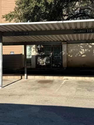 Photo #3: 21133492 Listing 