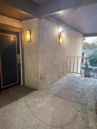 Photo #4: 21133492 Listing 