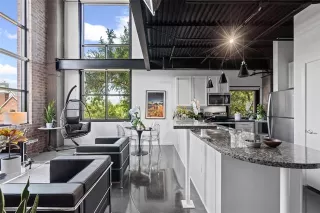 Photo #6: 21133608 Listing 